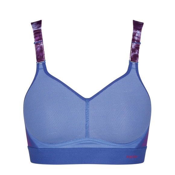 triaction by Triumph Sport-BH »Triaction Hybrid Lite P«, ohne Bügel mit atmungsaktiven Spacer-Cups