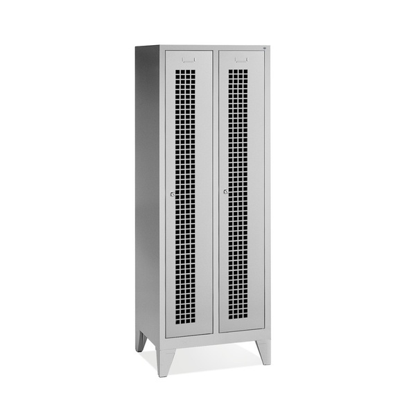 C+P Garderobenschrank Classic mit Füssen, Lochfeld + Zylinderschloss, 2 Abteile, HxBxT 1.850 x 810 x 500 mm