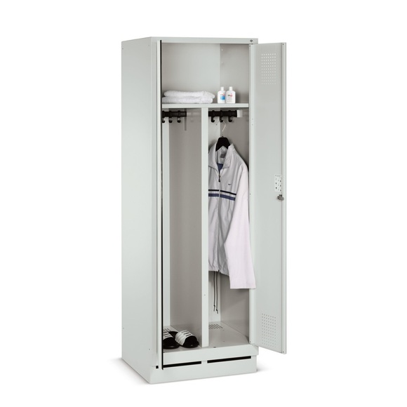 C+P Garderobenschrank Evolo mit Doppelabteil, 1 Abteil, HxBxT 1.800 x 800 x 500 mm