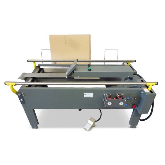 Kartonaufrichter, halbautomatisch, bis 600 Kartons/Std.