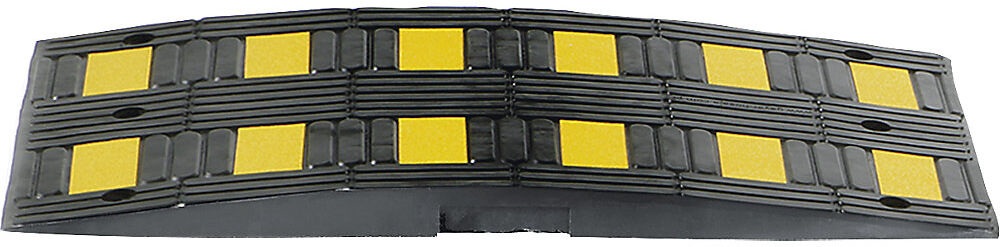 Fahrbahnschwelle aus Kautschuk gelb / schwarz für Richtgeschwindigkeit max. 30 km/h