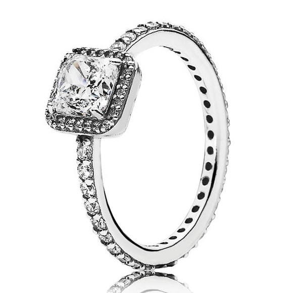 Pandora Ring mit Stein 56