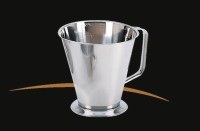 1x Messbecher mit Ringfuß und Ausgießer, graduiert 2 lt.