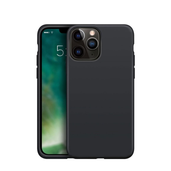 XQISIT - iPhone 13 Pro Silikon Case Hülle Antibakteriell - Schwarz
