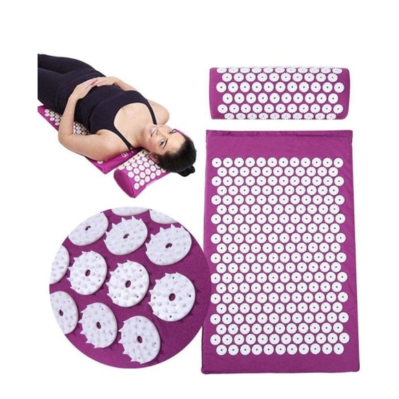 (3-tlg. Set) Akupressur Matte Stachel Massage / Entspannungsmatte + Nacken Kissen (66x40cm) - Lila