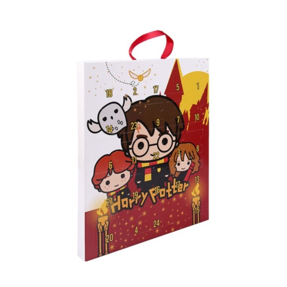 Harry Potter - (30x25cm) Adventskalender Lizenzierter Weihnachts Kalender mit 24 Türchen + Geschenken