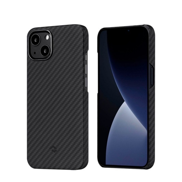 Pitaka - iPhone 13 MagEZ MagSafe Case 2 Aramid Schutzhülle (KI1301M) - Schwarz (Carbon)