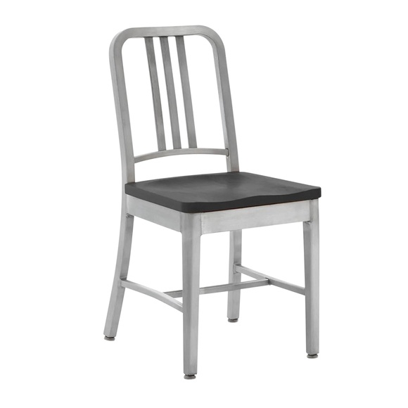 1104 Navy Chair natural wood seat Stuhl, Ausführung aluminium, poliert, Holz eiche dunkel gebeizt