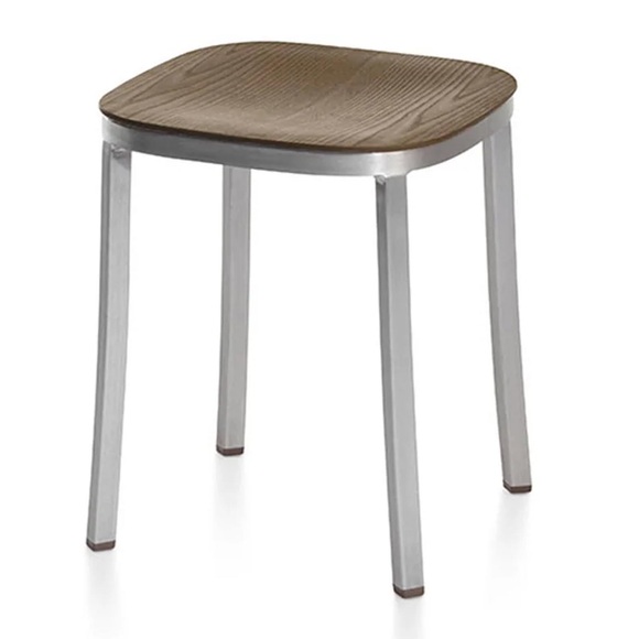 1 Inch Plywood Small Stool Hocker, Gestell aluminium, gebürstet, Holz nussbaum natur