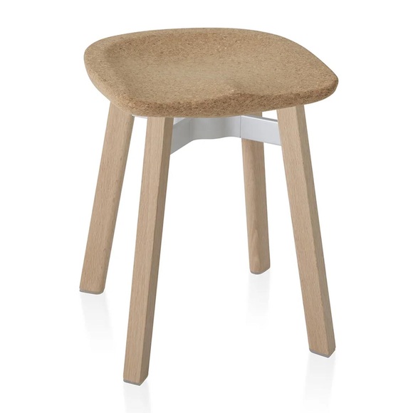 SU Small Stool Hocker, Sitz kork, Gestell holz, natural