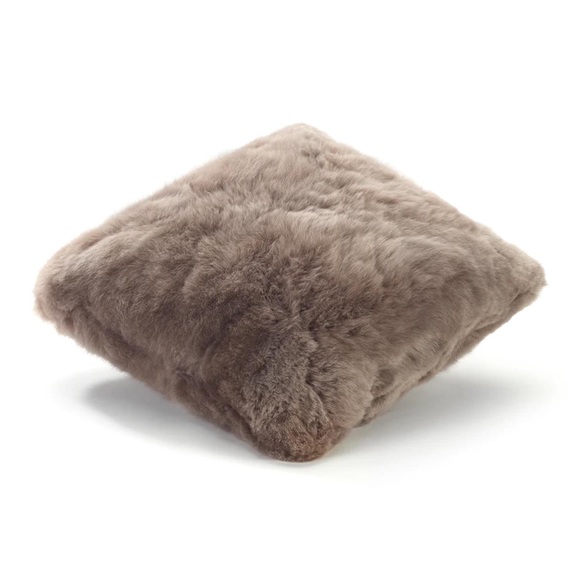 Kissen Nube, Grösse l. 50 x b. 50 cm, Ausführung double-sided, Farbe dark champagne