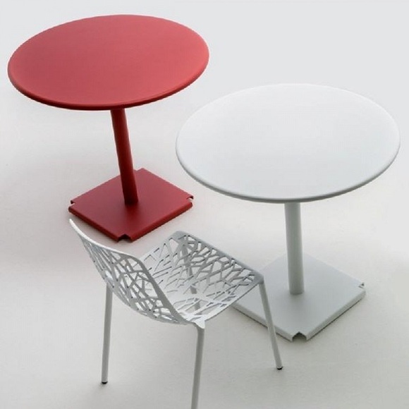 Fast Tonik / Cross Tisch Outdoor