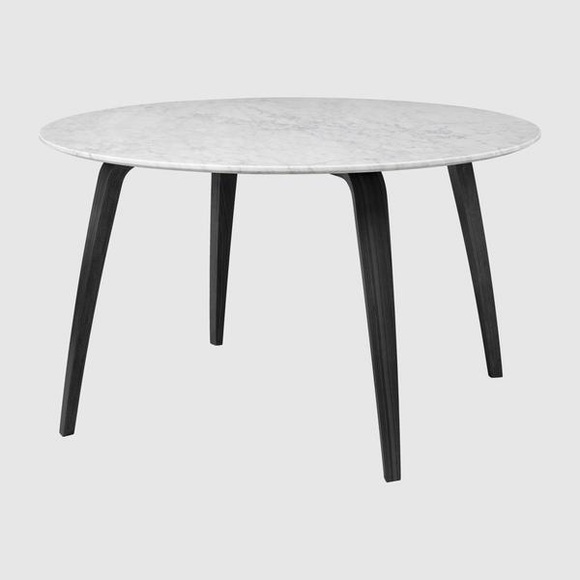 Gubi Dining Table - Marble - Elliptical - 120x230x72 cm