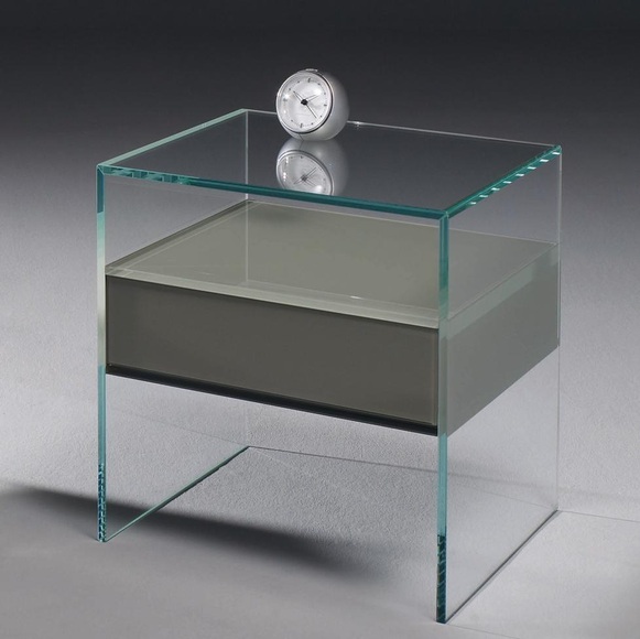 Dreieck Design Nachttisch Pure