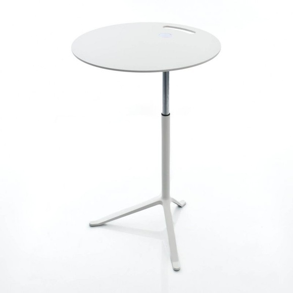 Fritz Hansen Little Friend Tisch