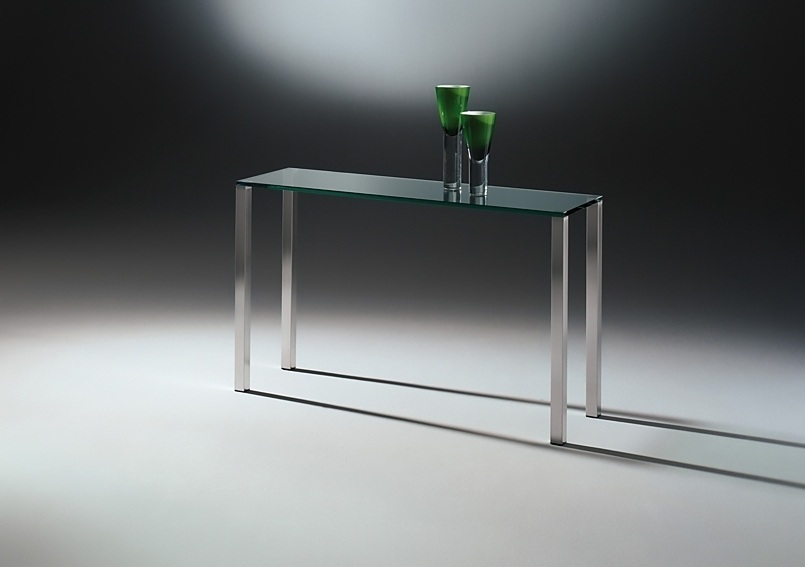 Dreieck Design QUADRO Konsolen