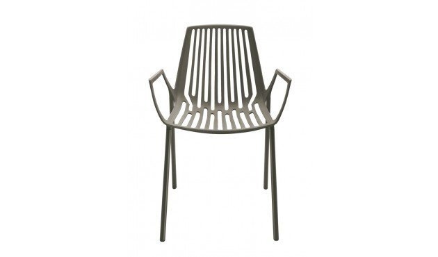 Fast Rion Sessel