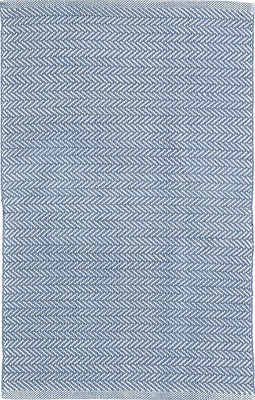 Dash and Albert Herringbone Denim/Ivory Indoor/Outdoor Rug