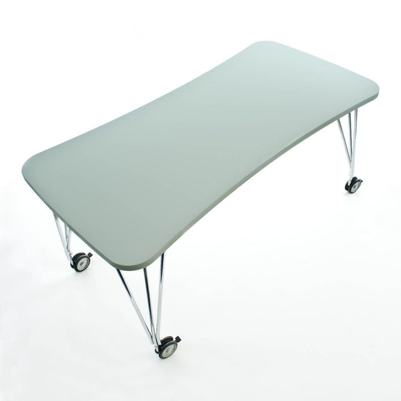 Kartell Max Tisch 160 mit Tischfüßen