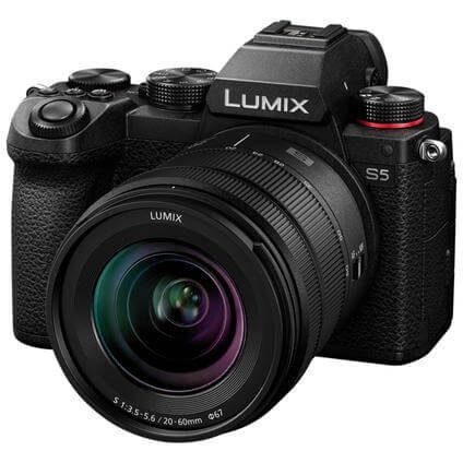 Panasonic Lumix Dc-S5 + 20-60mm F3.5-5.6 Kit Systemkamera