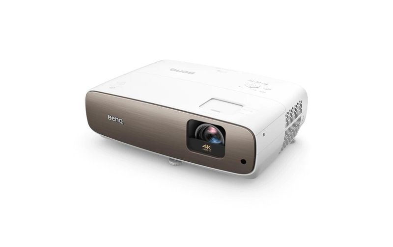 Benq W2710i Beamer