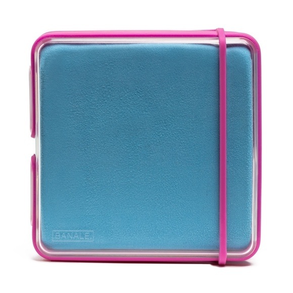 Weiches Mikrofasertuch mit Behälter für Sport und Reise - Blau/Pink