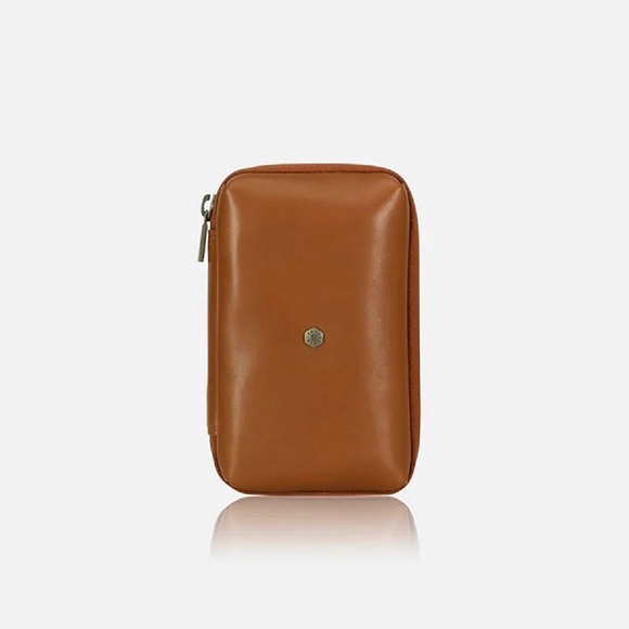 Kompakte Kabeltasche mit Reissverschluss in Tan