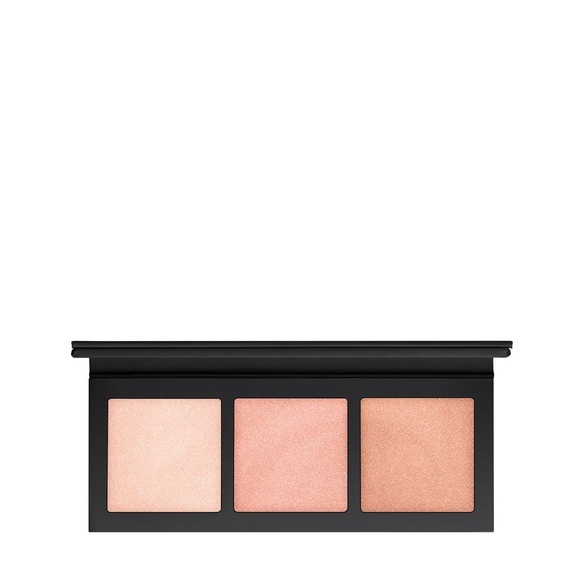 MAC Flash + Awe Hyper Real Glow Palette Highlighter 13.5 g