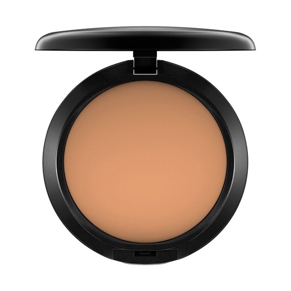 MAC Studio Fix Powder + Foundation NW40 Studio Fix Powder + Foundation 15g