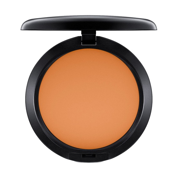 MAC NC47 Studio Fix Powder + Foundation 15g