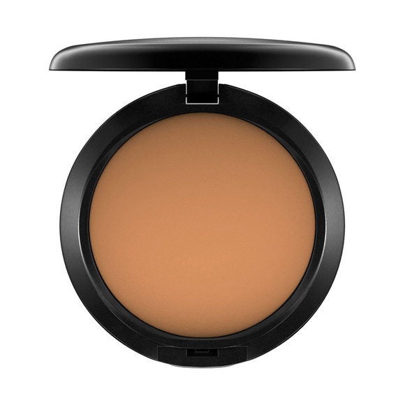 MAC Studio Fix Powder + Foundation NW50 Studio Fix Powder + Foundation 15g