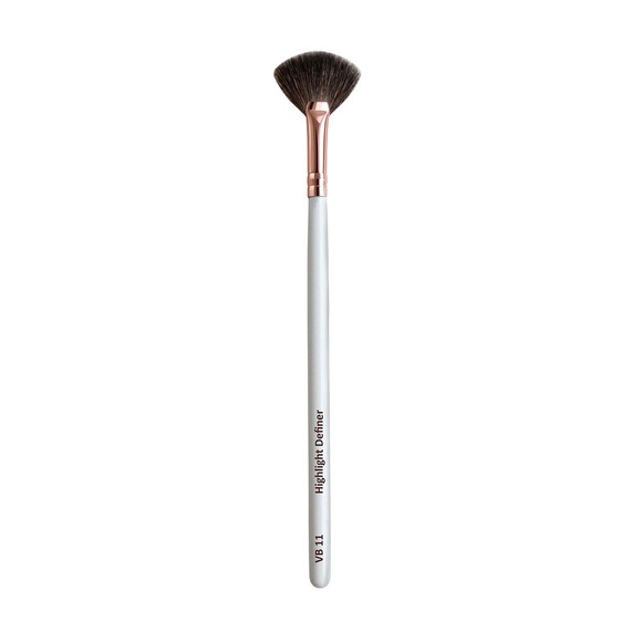 VANESSAbeauty Highlight Definer Blush Pinsel