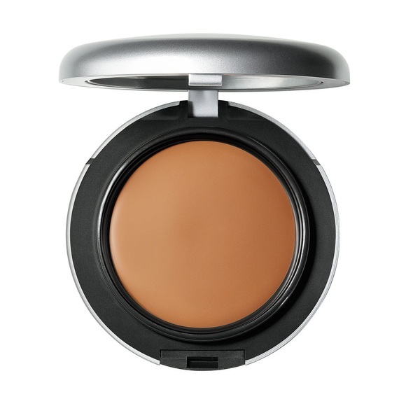 Studio Tech Fix - Cream-To-Powder Foundation NC37