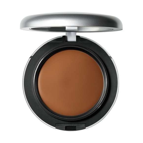 Studio Tech Fix - Cream-To-Powder Foundation NC50