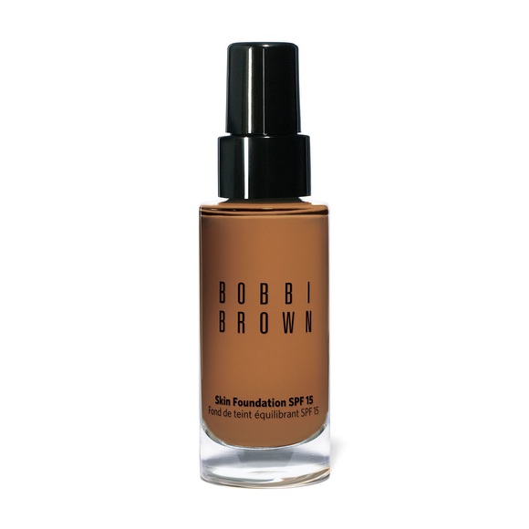Bobbi Brown Nr. 13 - Warm Almond Skin Foundation SPF 15 30ml