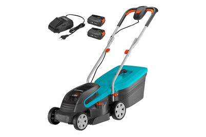GARDENA PowerMax SET - Akku-Rasenmäher (Schnittbreite: 32 cm) Blau/Grau