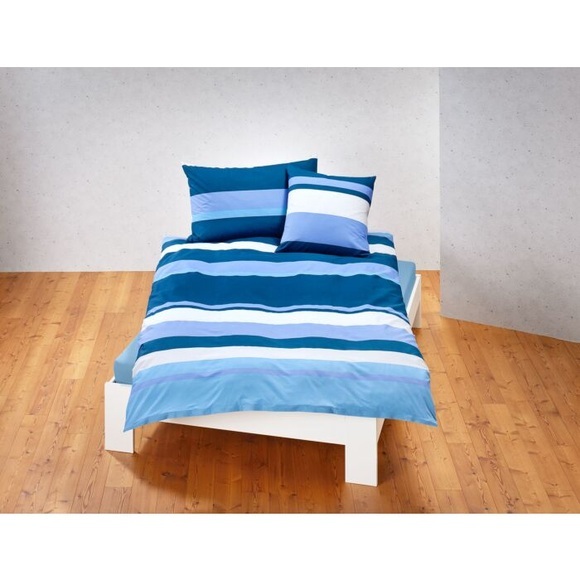 Bettwäsche in blau-weissem Streifenmix, 160x240 cm