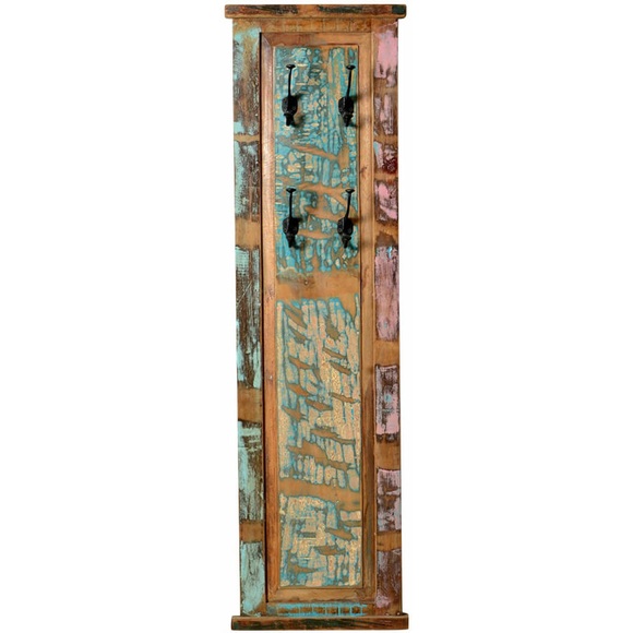 Garderobe South