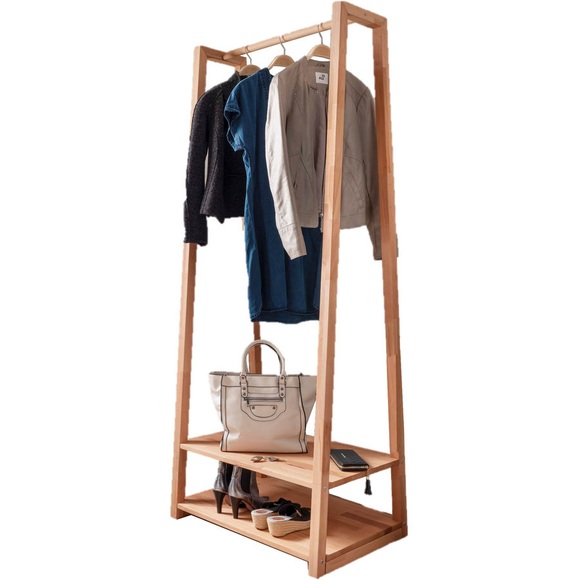 Garderobe Pham