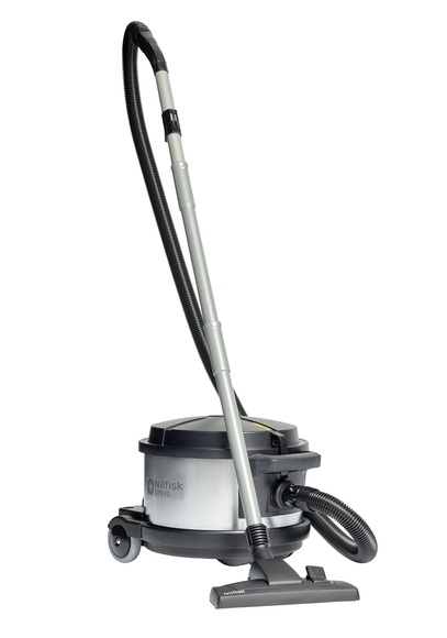 Nilfisk VP930 HEPA BASIC CH Staubsauger