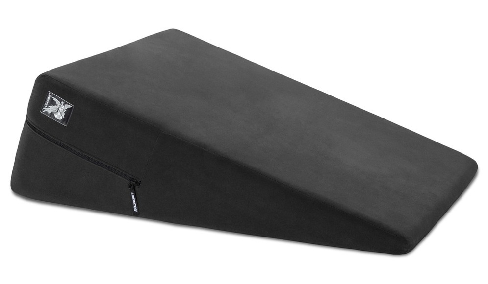 Liebeskissen ?Ramp? in ergonomischer Keilform