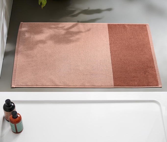 Hochwertiger Jacquard-Duschvorleger, rosé-rostfarben
