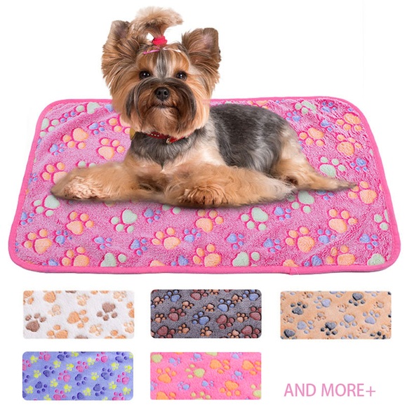 Soft Dog Bed Coral Fleece Thickened Pet Mat Warm Sleeping Blanket Dog Cat Sofa Cushion Winter Warm Portable Cover Dog Supplies