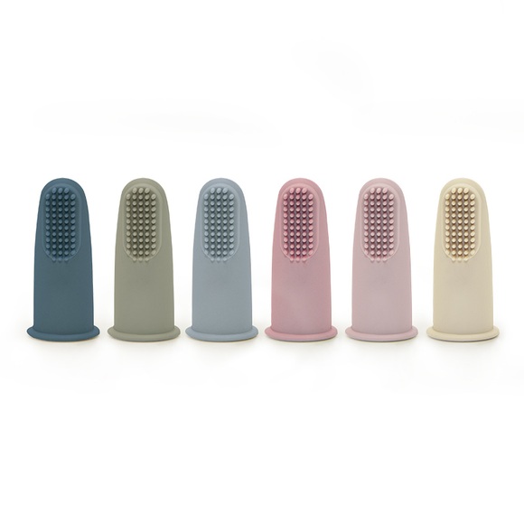 Baby Soft Finger Toothbrush BPA Free Silicone Infant Tooth Teeth Clean Brush Food Grade Silicone Baby Oral Health Care