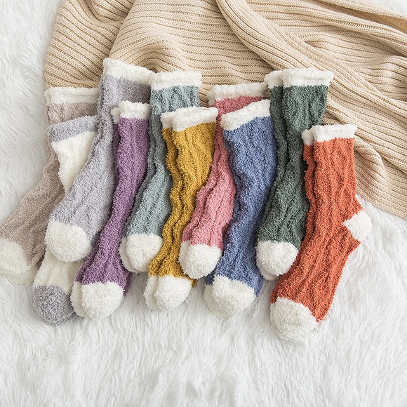 New Cute Autumn Warm Socks for Women Fluffy Coral Fleece Kawaii Thick Sock Female Casual Candy Color Soft Floor Cotton Warm Sock
