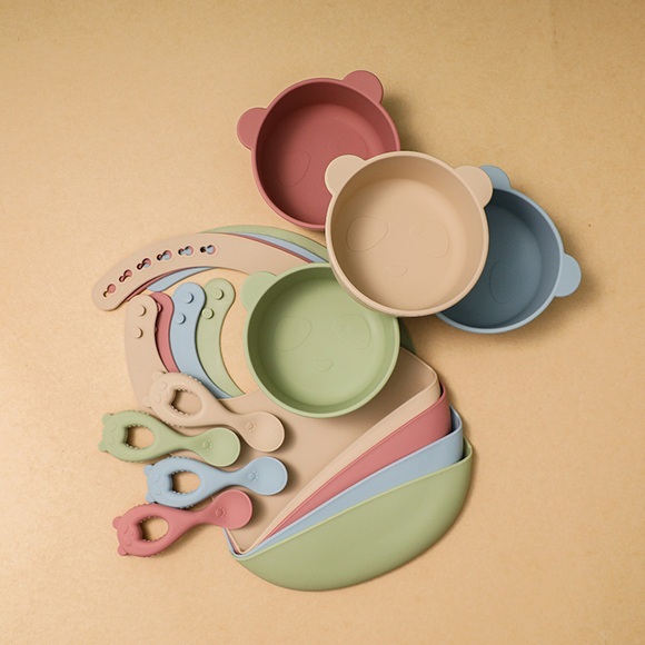 3PC Baby Silicone Bowl Bibs Spoon Set BPA Free Self-Feeding Antislip Children's Tableware Silicone for Baby