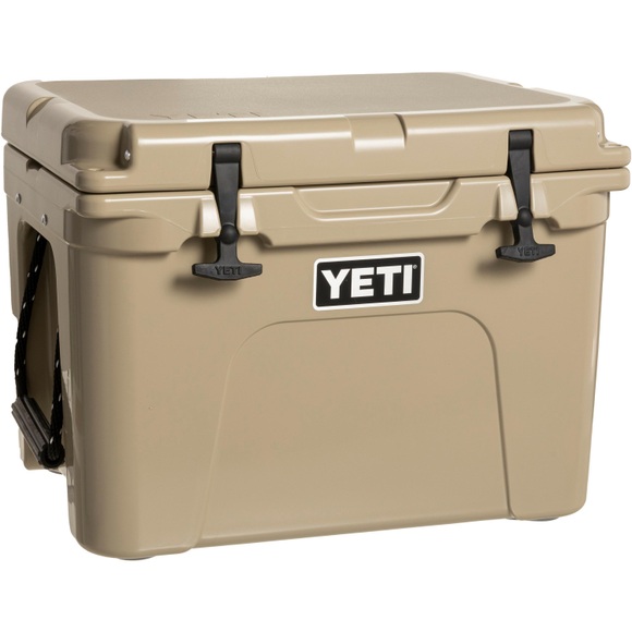 Roadie 24 - Ice cooler