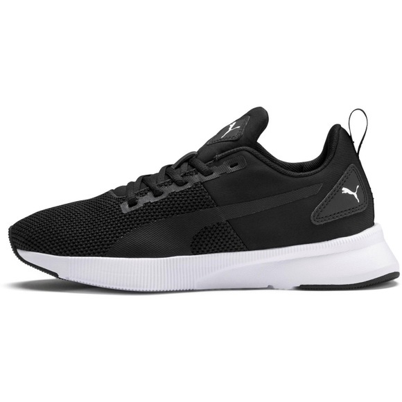 Puma light weight Sneaker Flyer Runner Jr