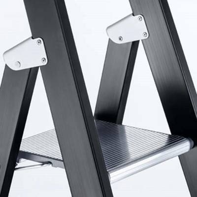 ZARGES Schwerlast-Stehleiter einseitig begehbar 8 Sprossen inkl. Plattform