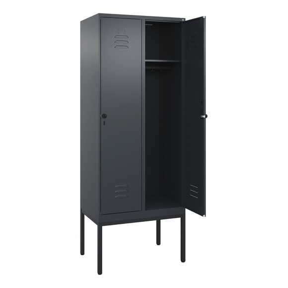 C+P Spind Classic PLUS, Gestell, 2 Abteile, HxBxT 2.120 x 800 x 500 mm, anthrazitgrau, anthrazitgrau, für Vorhängeschloss, ohne Mitteltrennwand